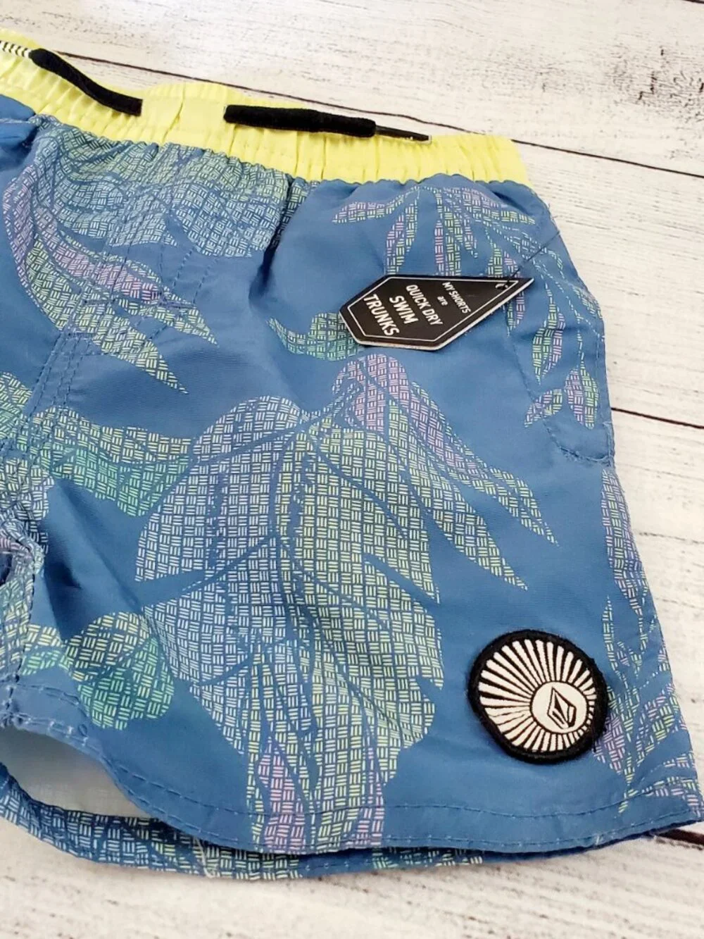 Volcom Baby Boy's 2 Piece Set T Shirt & Swim Shorts Size 18 Months Lemon NWT